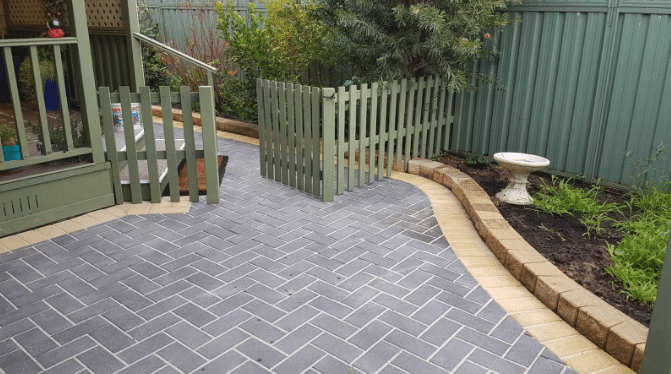 Exploring the Latest Trends in Paving: Styles for Modern Outdoor Spaces